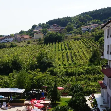 Harmony Hills Family 아파트 *